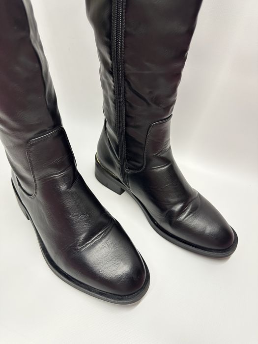 Високі чорні ботинки зі штучної шкіри без каблука, розмір 37, б/у