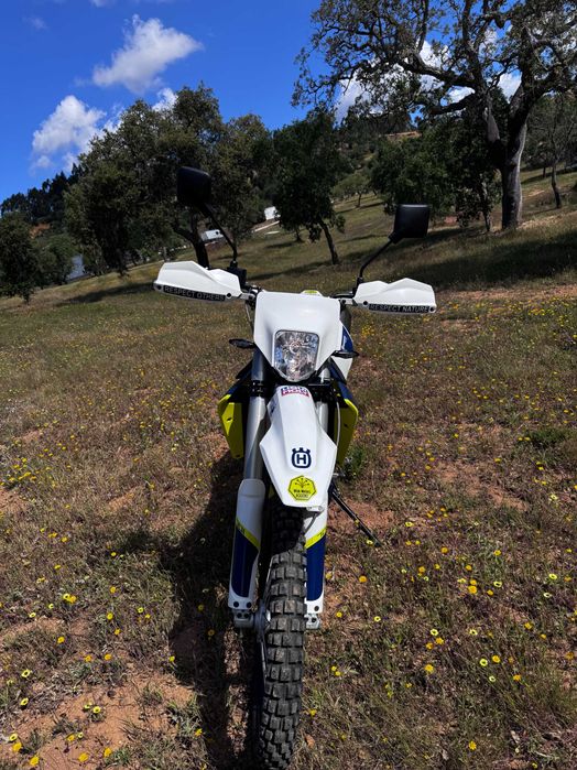 Husqvarna 701 Enduro