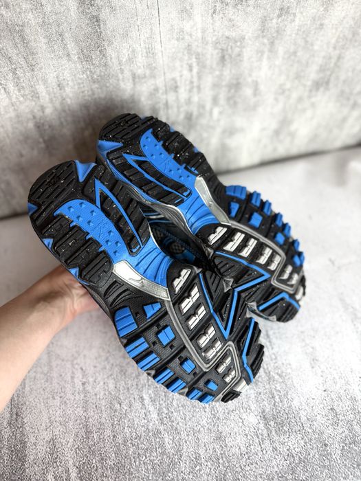 Кросівки чоловічі Mizuno Wave Ascend 41(26.5)
