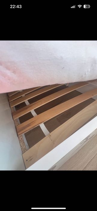 Łóżko dziecięce dla dziewczynki