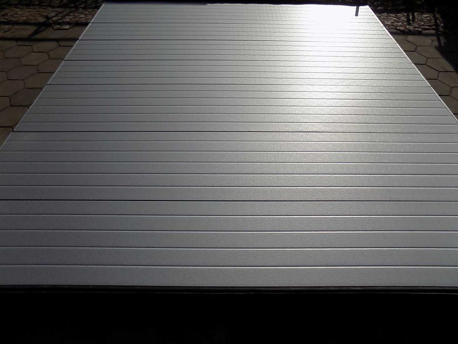 Brama garażowa segmentowa panelowa  403x430cm