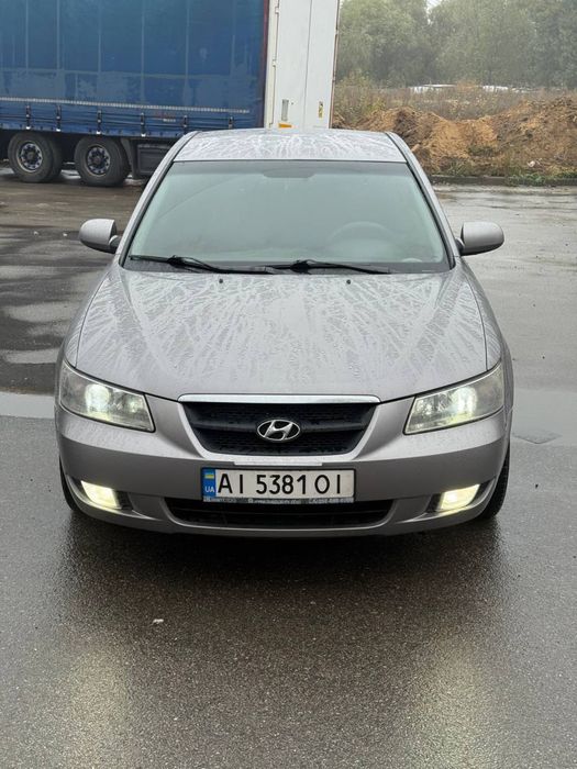 Хундай соната 2006 год ,2,0 дизель,механика