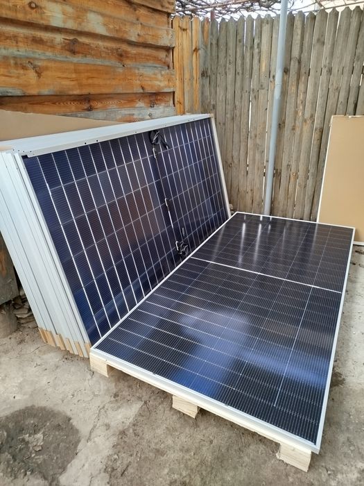 Сонячні панелі, модулі двухсторонні 585 Вт Tongwei