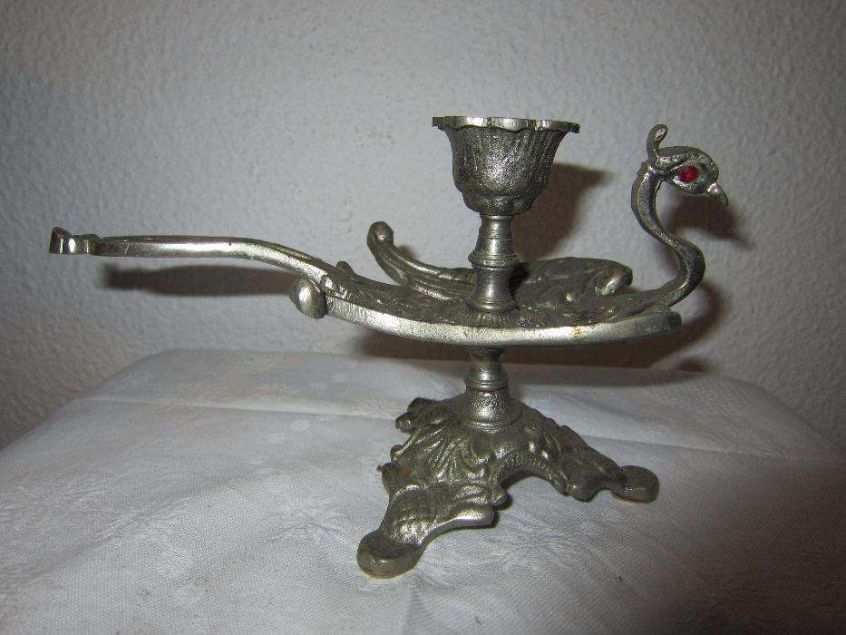 Castiçal em Estanho em Forma de Pássaro antiguidade