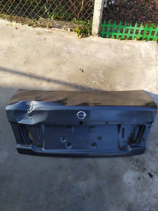 Крышка багажника Nissan Almera N 16