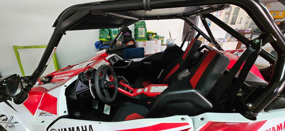 Yamaha yxz1000r semi-novo