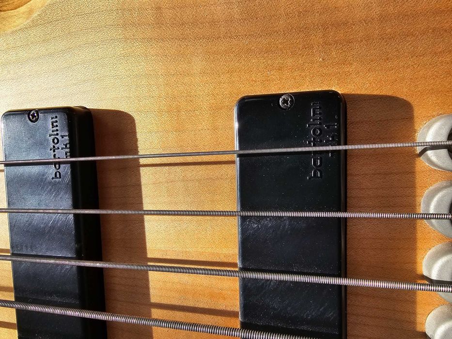 Ibanez BTB 555, (bas, gitara basowa, 5 strun)