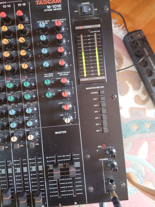 Mikser analogowy Tascam M-1016 made in Japan