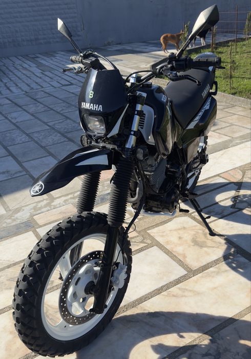Yamaha   XT  600 troco por carro