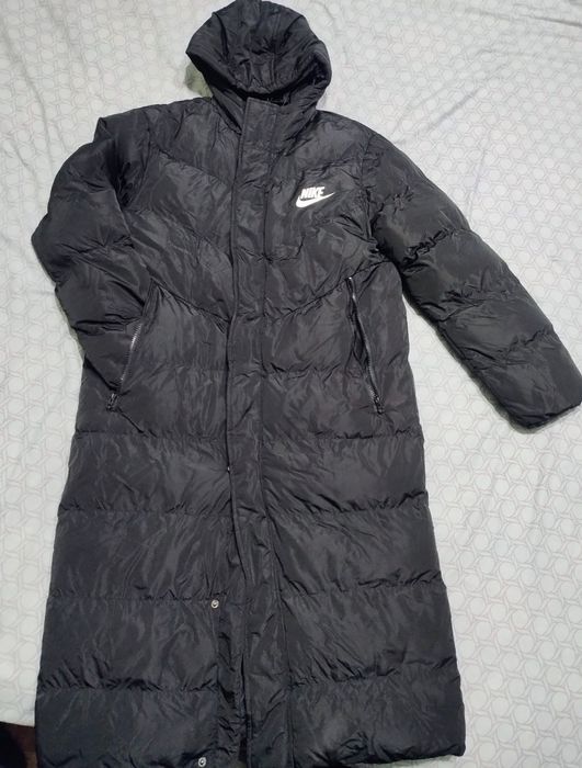 Зимовий чоловічий пуховик