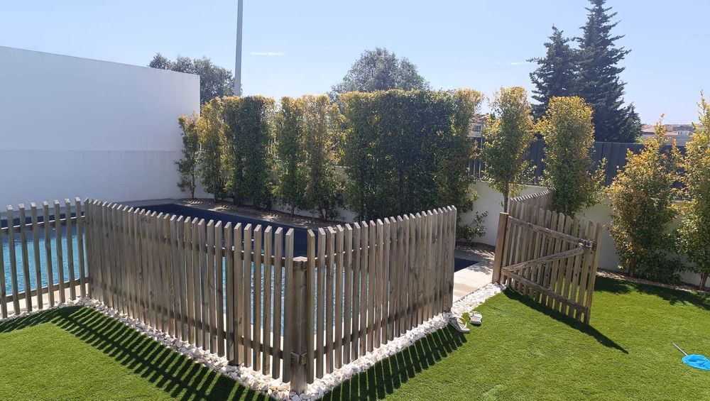 Cerca de Madeira Completa c/ Portas – Jardim/Piscina
