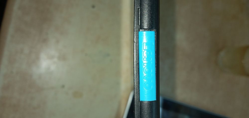 Продам планшети в неробочому стані