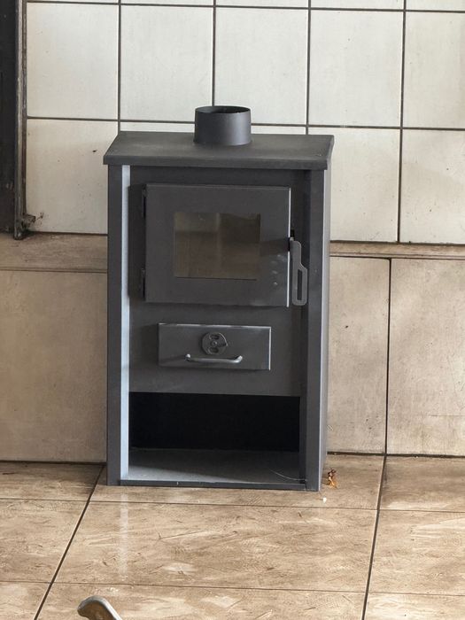 Sprzedaż lub zamiana - Piec typu Koza z szybą, szamot Nowa!