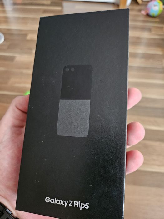Pudełko Samsung Z Flip 5