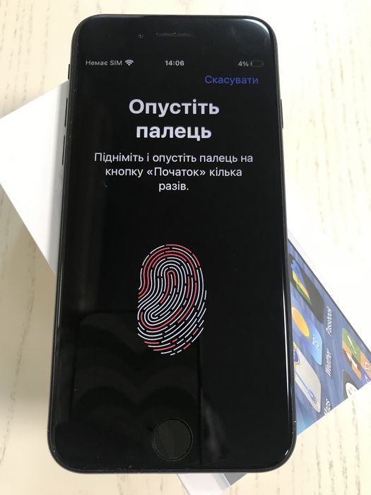 Телефон смартфон Apple IPhone SE 2020 64 gb Black.IOS 16.6.АКБ 92%