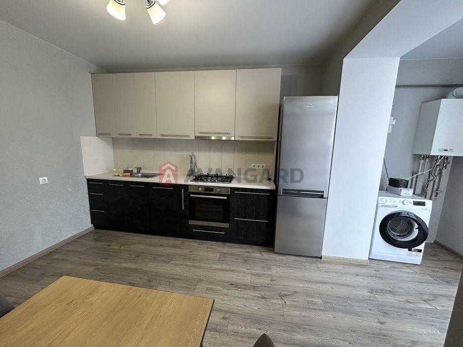 БЕЗНАЛ! Продам 2х кімн, ЖК ЩАСЛИВИЙ, 67 кв2, Ремонт, меблі, техніка