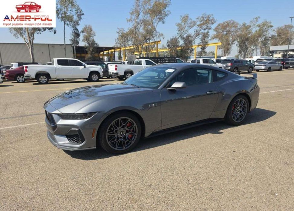 Ford Mustang GT Premium Coupe 2025