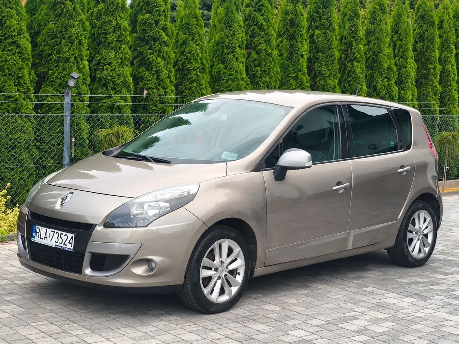 Renault Scenic PDC NAVI Hak Serwis