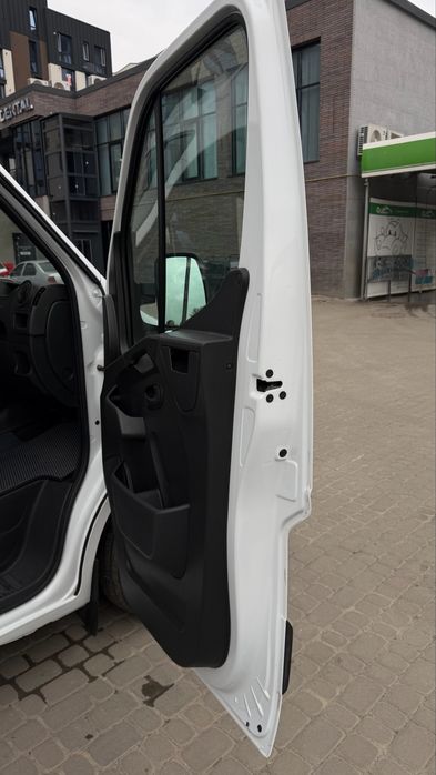 Renault Master 3 пасажир