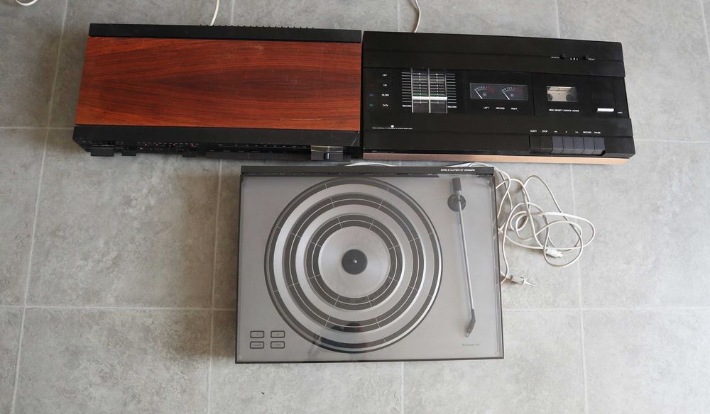 Проигрыватель Bang olufsen beogram 1700 + beocord 1700 + усилитель ресивер Beomaster 1100