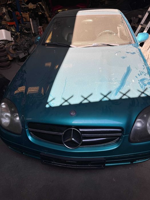 Mercedes SLK de 1998 para peças