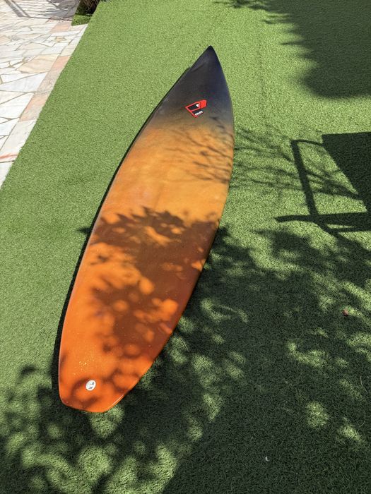 Polen surfboard 6’4