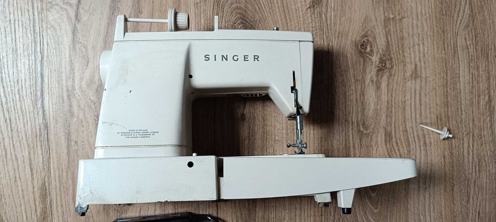 Singer Stylist 834 wszechstronna maszyna do szycia