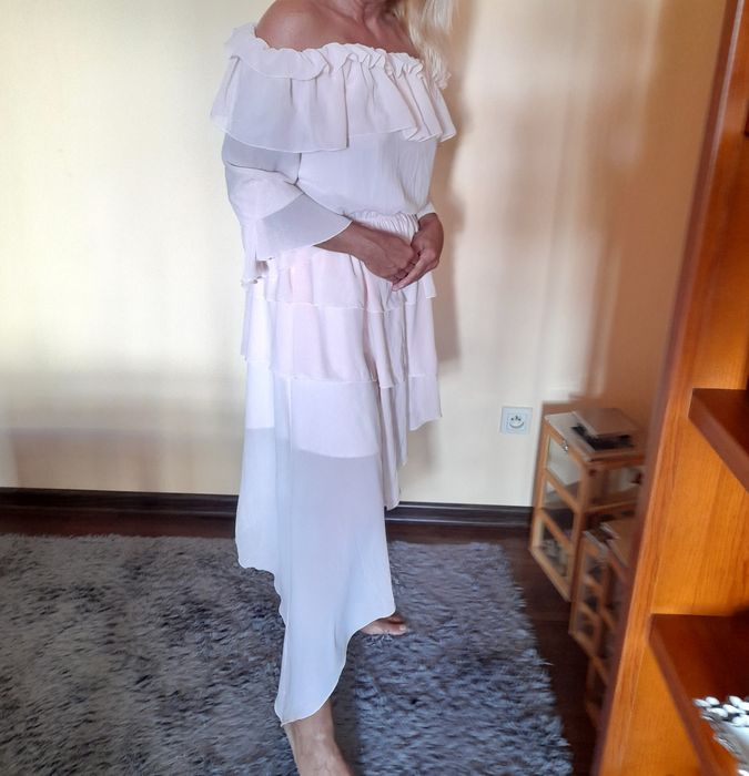 Sukienka piekny pudrowy roz