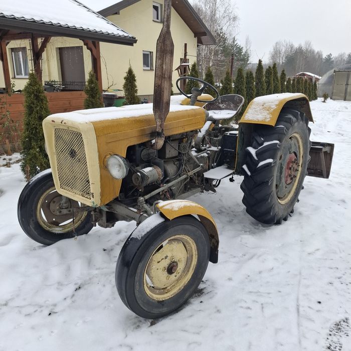 Ursus  c328 nie c330