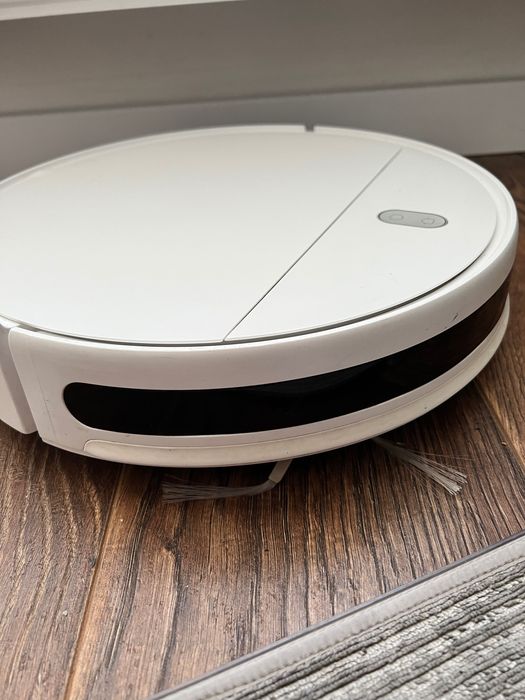 Робот пилосос  Xiaomi Mi Robot Vacuum-Mop