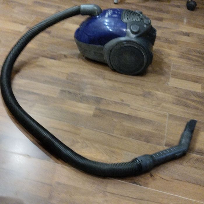 Пилосос LG, 1500 W