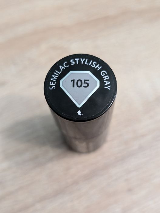 Nowy lakier hybrydowy semilac stylish gray 105 manicure pielęgnacja