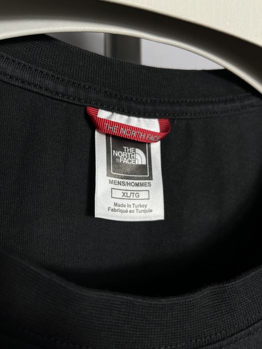 Футболка The North Face
