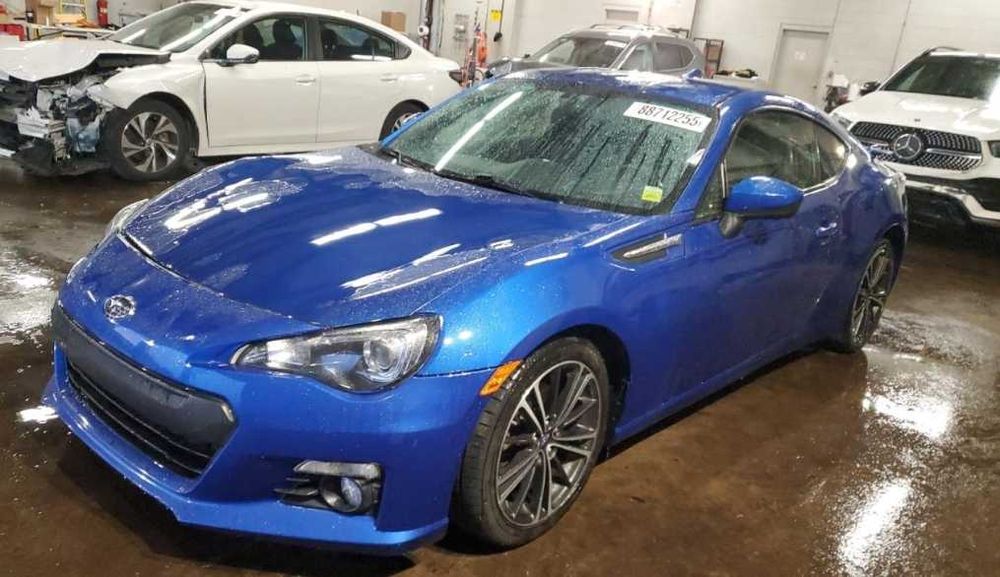 SUBARU BRZ Бампер запчастини субару брз запчасти