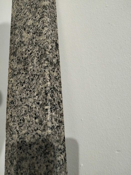 Bancada de cozinha em granito cinza - OPORTUNIDADE!