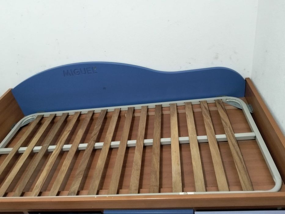 Vendo cama infantil medidas 1,90M ×9,0M