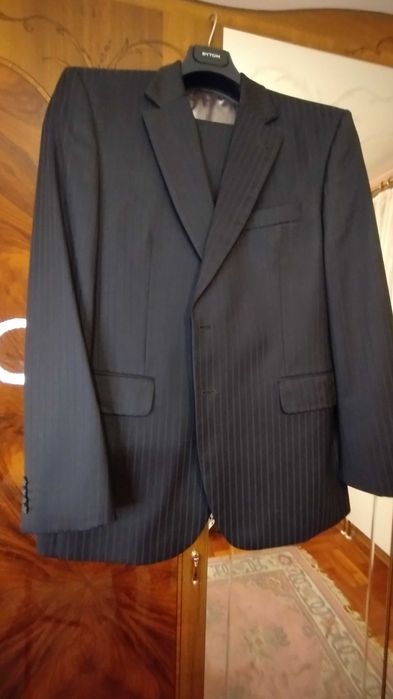Elegancki garnitur firmy Bytom