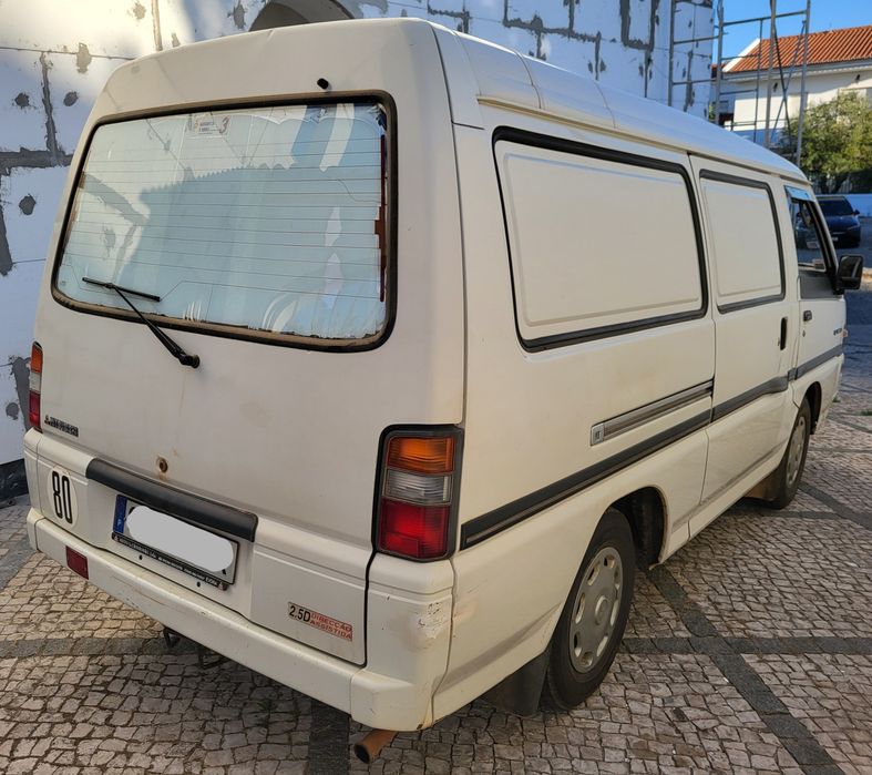 Mitsubishi L300 III 2.5 D Van 70cv 150mil km