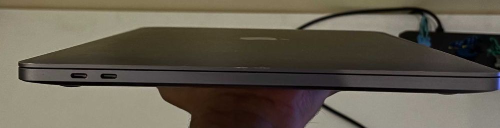 MacBook Pro 16" 2019 (i9, 32GB, 1TB)