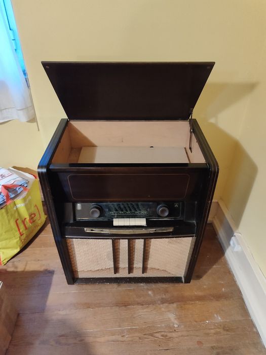 Rádio antigo Lisboa