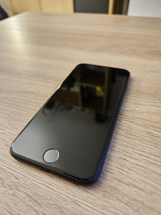 IIphone SE3 (2022) 64 Gb - 97% Baterii! + szkło