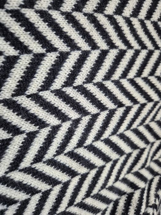 Sweter swetr Twentyfour L 40 nowy wełniany