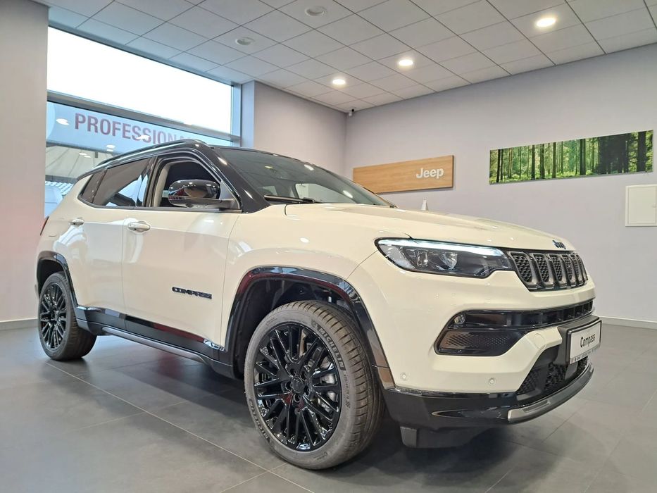 Jeep Compass WERSJA S, ALPINE nagłośnienie, LED projektorowe