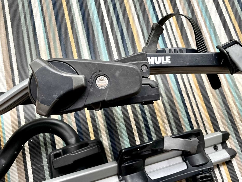 Uchwyt rowerowy Thule 598 na belki bazowe - 1 sztuka