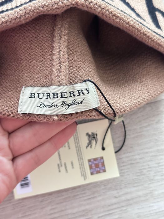 Шапка Burberry осінь-зима