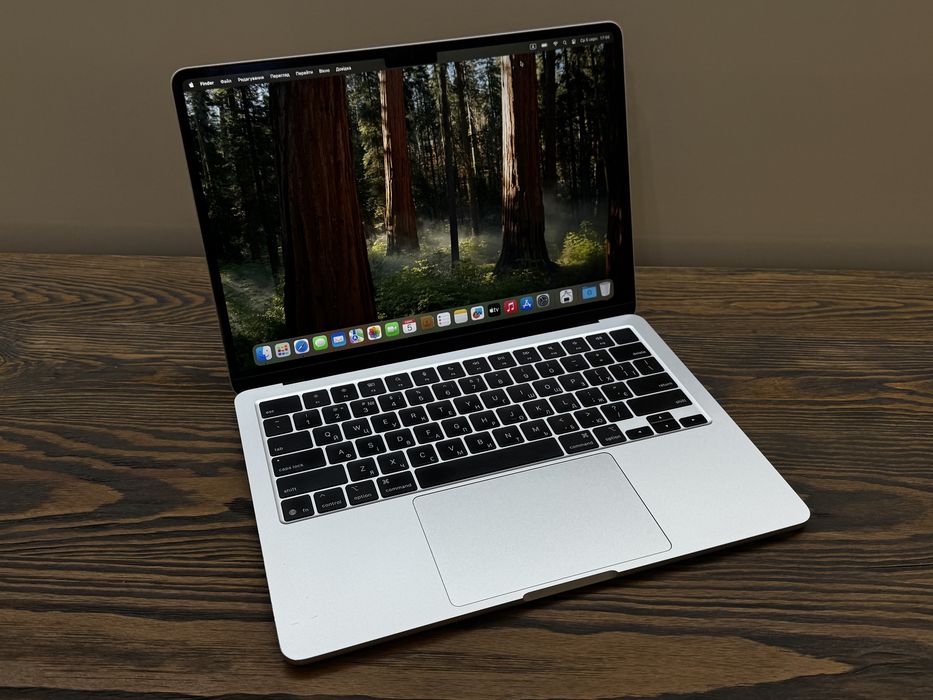 MacBook Air 13 M2 Silver 16/256 Gb (MC7V4) Магазин Гарантія