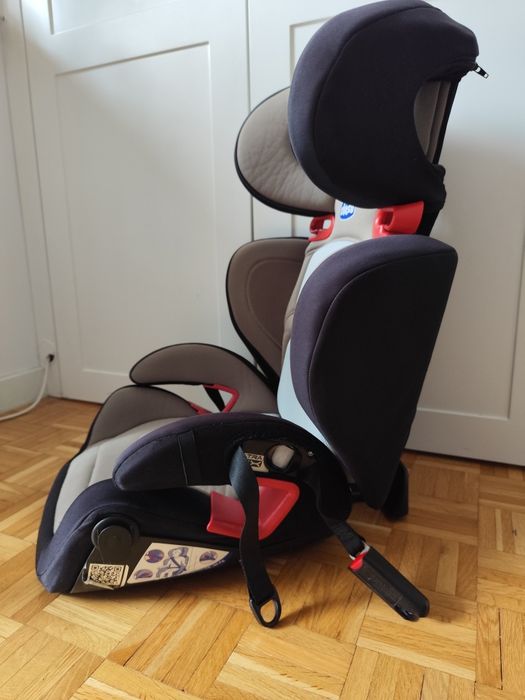 Fotelik samochodowy 15-36 kg Chicco