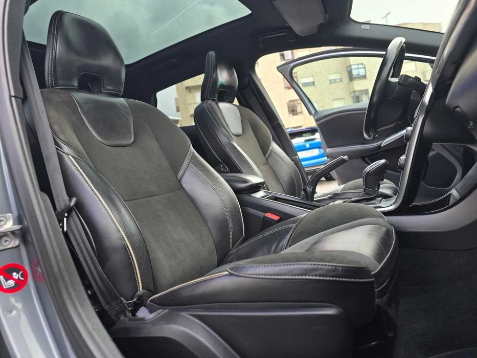 VOLVO V40 D2 R-DESIGN 1.6 115CV FULL EXTRAS "AUTOMÁTICO"
