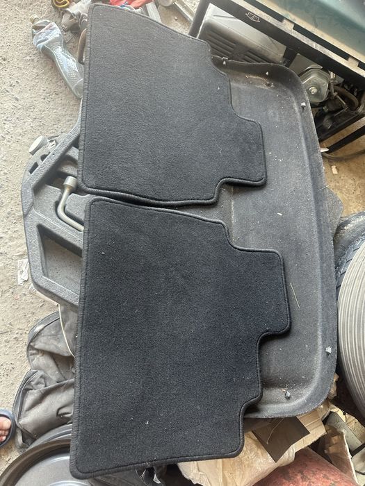 Задні коврики toyota camry 70