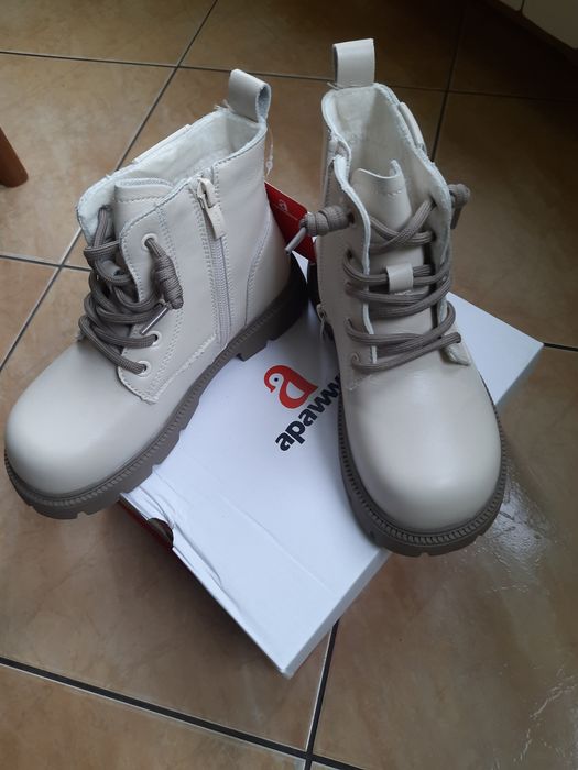 Buty botki trzewiki nowe 32